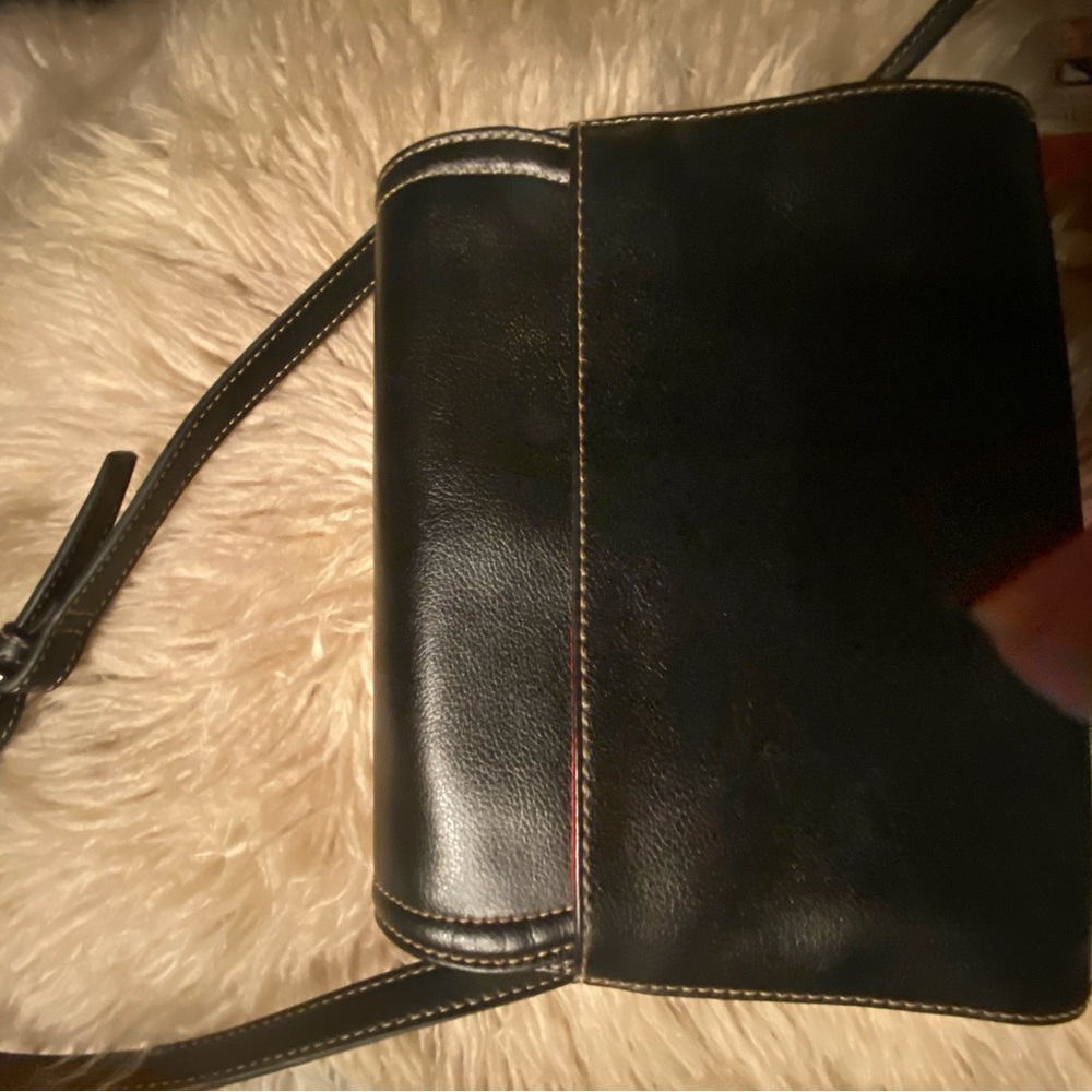Price Drop! Liz  Claiborne Black Leather Crossbody Bag - Picture 5 of 11